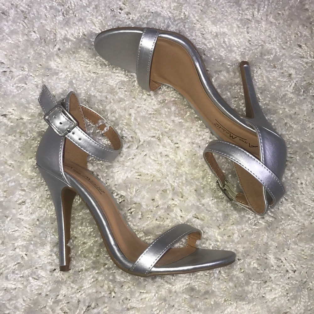 silver open toe Anne Michelle strappy heels